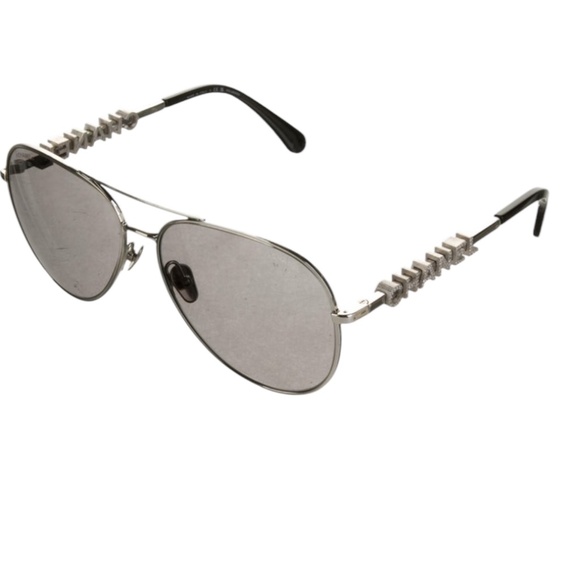 Chanel pilot polarized sunglasses - Picture 3 of 13